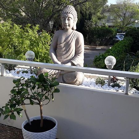 Apartmán 2 Pieces Avec Grande Terrasse La Ciotat Exteriér fotografie