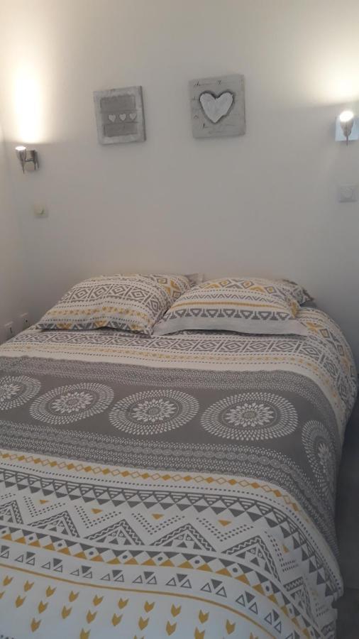 Apartmán 2 Pieces Avec Grande Terrasse La Ciotat Exteriér fotografie