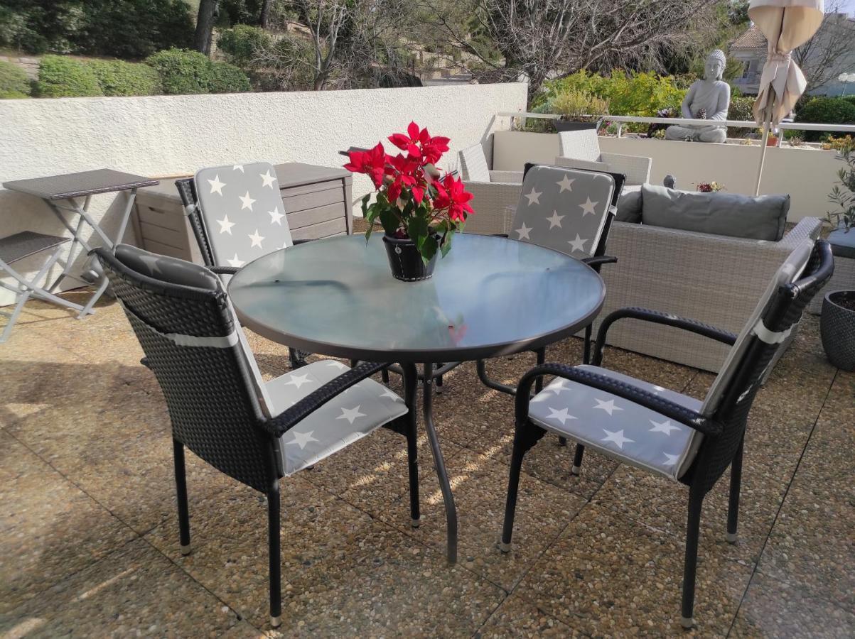 Apartmán 2 Pieces Avec Grande Terrasse La Ciotat Exteriér fotografie